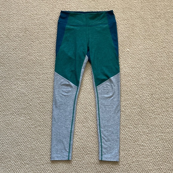 OUTDOOR VOICES 7/8 Warm-Up Leggings Tri-Tone Blue Green Grey Textured Small EUC